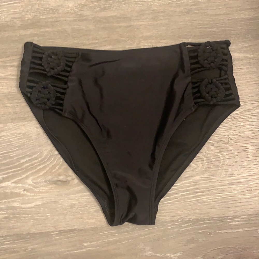 Bikini bottoms